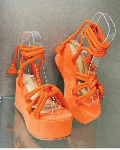 Women's Fashion Casual Solid Color Peep-Toe Strap Platform Sandals with Rubber Sole