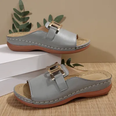 Women's Fashion Casual Solid Color Peep-Toe Metal Chain Wedge Slippers