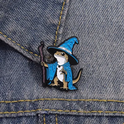Fashion Cute Cartoon Creative Wizard Lizard Crutch Brooch