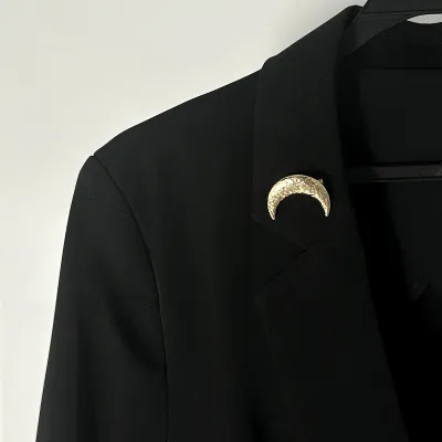 Women Fashion Irregular Alloy Brooch Geometric Metal Brooch