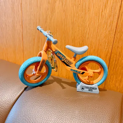 Creative Moveable Sliding Bicycle Keychain Plastic Cartoon Jewelry Keychain Fun Play Bag Keychain