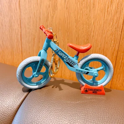 Creative Moveable Sliding Bicycle Keychain Plastic Cartoon Jewelry Keychain Fun Play Bag Keychain