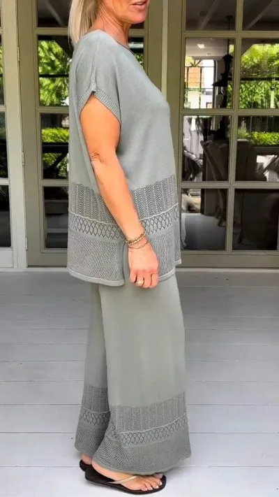 Women Fashion Casual Plus Size Summer Solid Color Hollow Short-Sleeve Top Loose Elastic Waist Pants Two-Piece Set