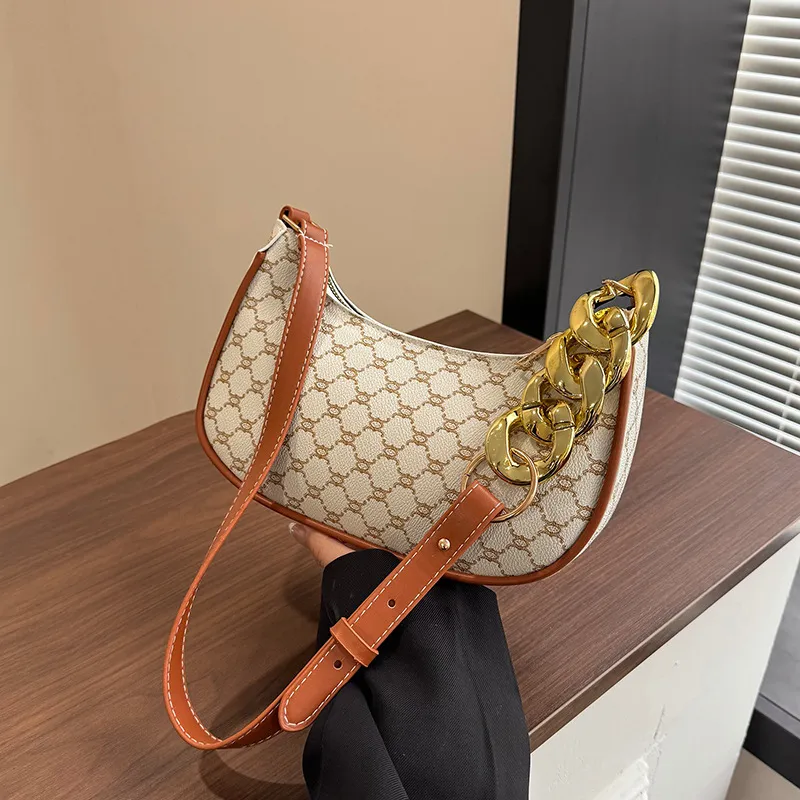 Women Fashion Retro Printed Chain Shoulder Bag