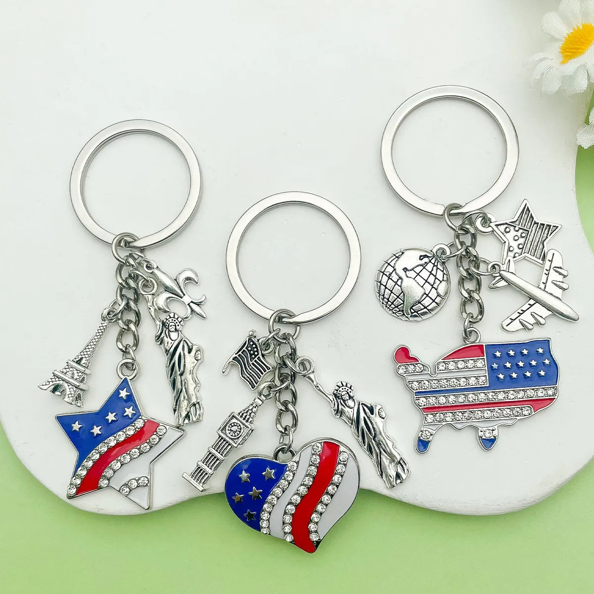 Fashion Independence Day Flag Love Five-Pointed Star Small Pendant Keychain