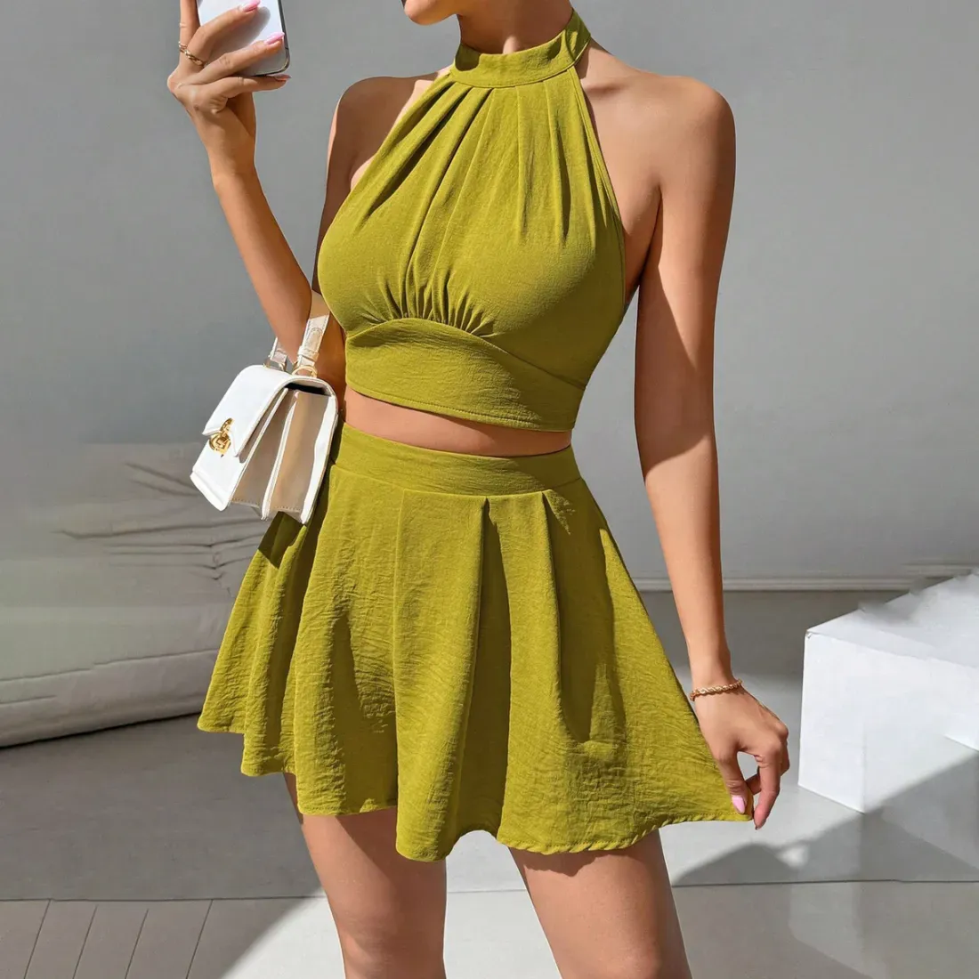 Women Fashion Sexy Summer Solid Color Halter-Neck Backless Tank Top Loose Shorts Two-Piece Set