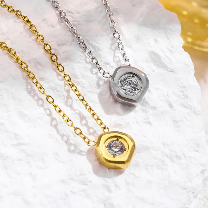 Women Fashion Meteorite Shape Inlaid Zircon Pendant 316L Stainless Steel Necklace