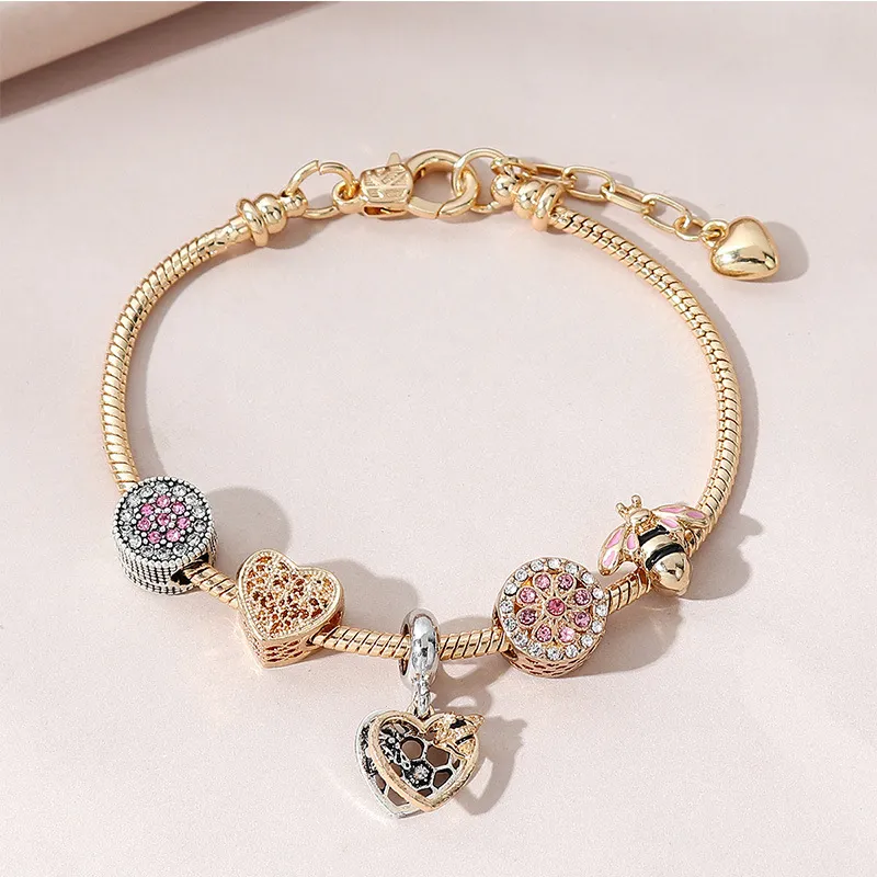 Women Fashion Beaded Bees Drop Oil Round Alloy Viscose Diamond Heart Pendant Bracelet