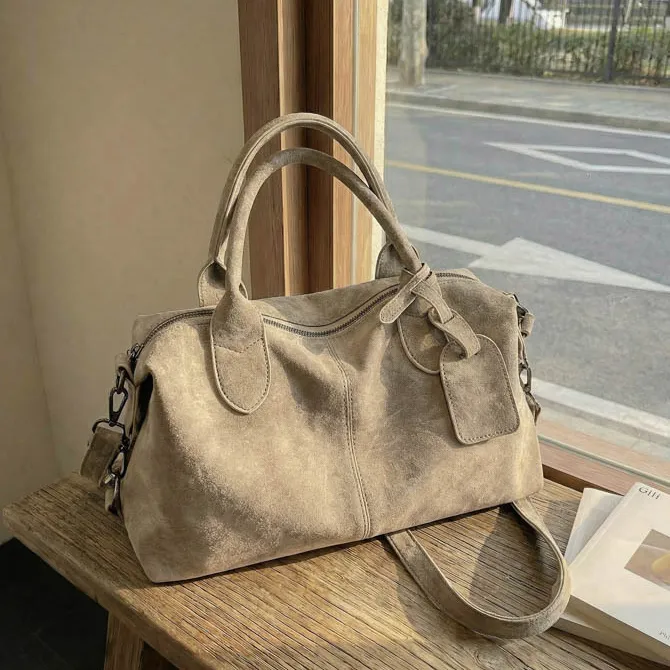 Women Fashion Casual Large Capacity PU Tote Handbag with Zipper Closure