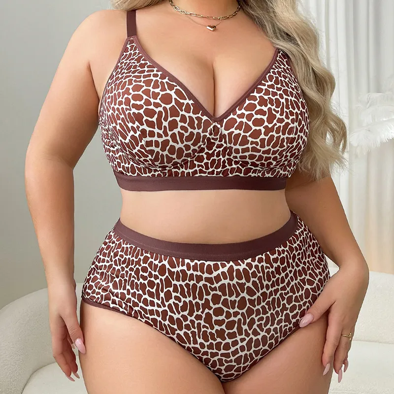 Women Fashion Sexy Plus Size Leopard Contrast Color Anti-Sagging Buckle Bra Underpants Set