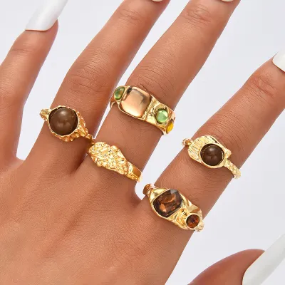 Women Fashion Retro Gemstone-Inlaid Pleated Ring 5-Piece Set