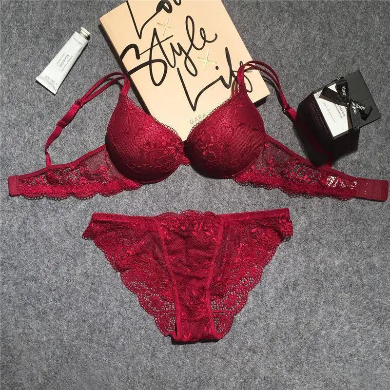 Women Fashion Sexy Basic Solid Color Lace Bra Underpants Set
