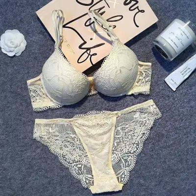 Women Fashion Sexy Basic Solid Color Lace Bra Underpants Set