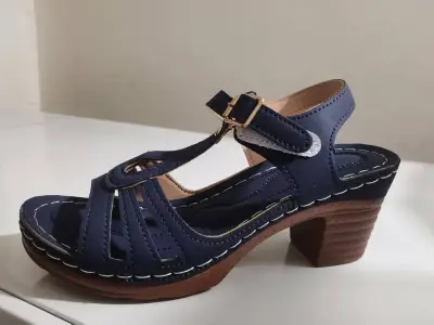 Women's Fashion Peep-Toe Hollow Buckle Chunky High Heel Sandals Plus Size