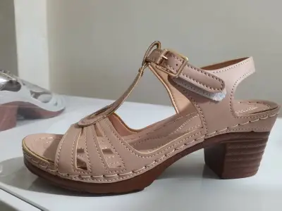 Women's Fashion Peep-Toe Hollow Buckle Chunky High Heel Sandals Plus Size