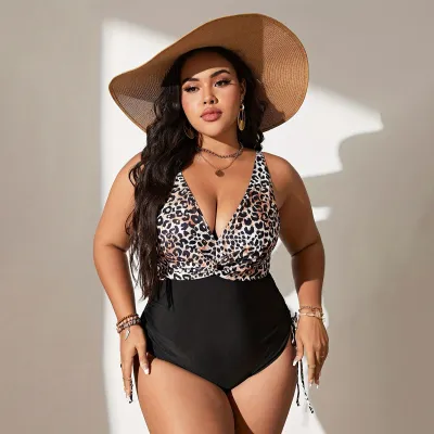 Traje de baño de una pieza sexy de talla grande con estampado de leopardo para mujer.