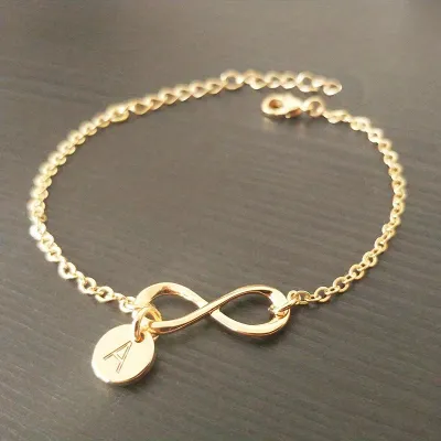 Women Fashion Simple Infinite 8-Word Round 26 Alphabet Pendant Bracelet