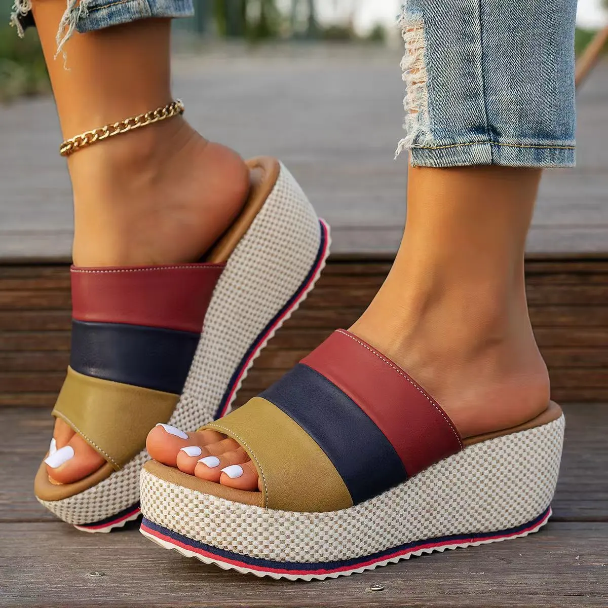 Women Fashion Casual Color-Matching PU Round Toe Thick Bottom Wedge Slippers