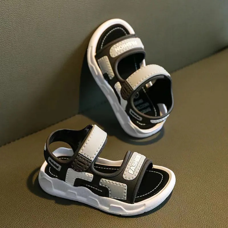Kids Boys And Girls Fashion Casual Summer Soft-Soled Non-Slip Beach Sandals with Letter Pattern