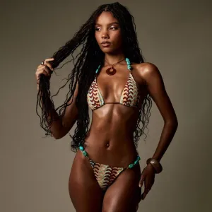 Women Fashion Sexy Knitted Color Strip Wave Deep V Strap Stone Bikini Swimsuit