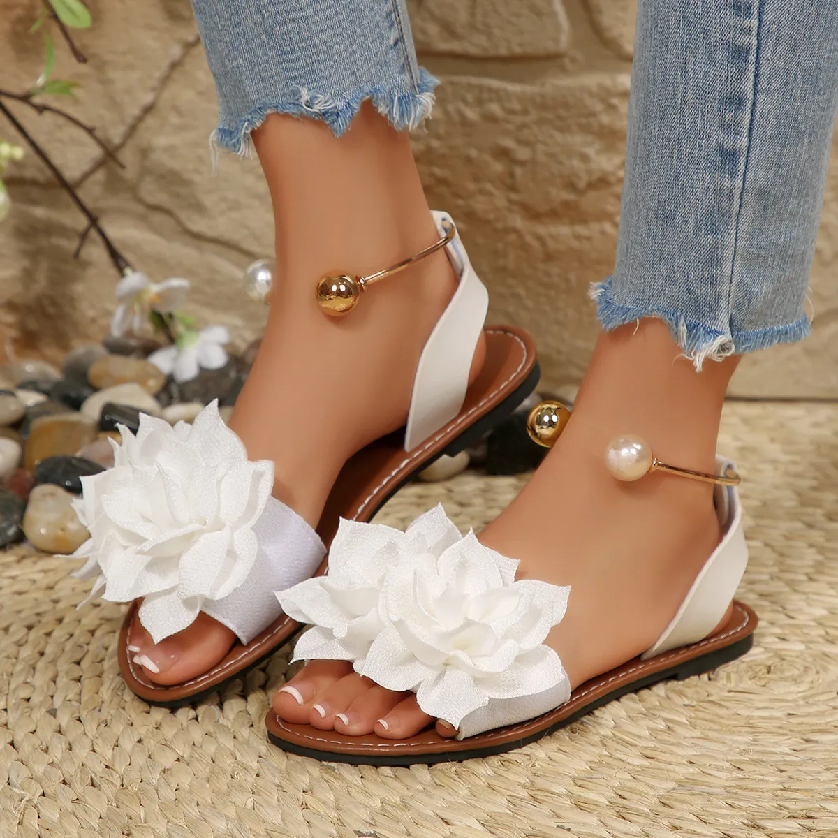 Women's Fashion Casual Solid Color Flower Flat Sandals Plus Size