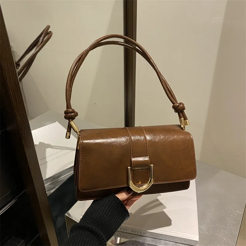 Women Fashion Casual Solid Color PU Shoulder Bag with Magnetic Button