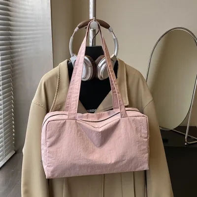 Women Casual Solid Nylon Large Shoulder Bag with Zipper Closure