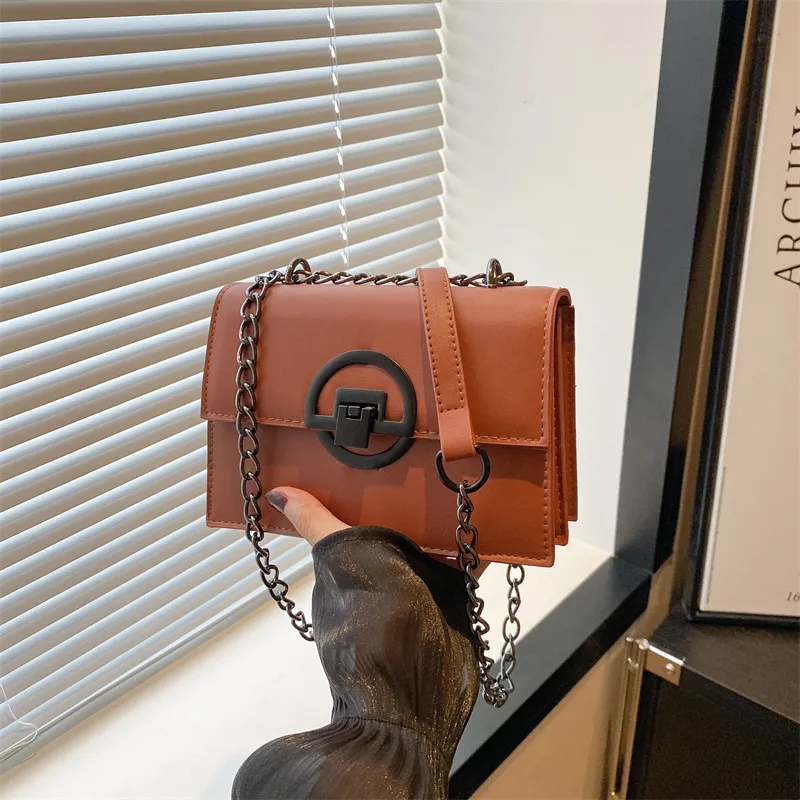 Women Fashion Casual Retro Chain Small Square PU Shoulder Crossbody Bag