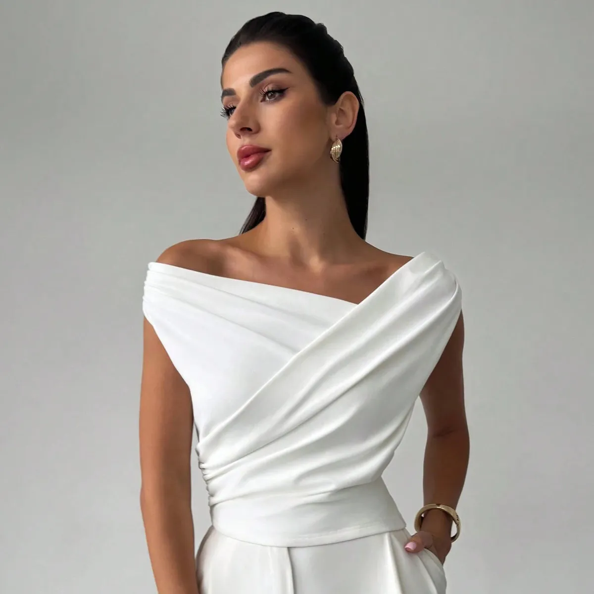 Women Fashion Elegant Summer Solid Color Slanted Shoulder Sleeveless Slim-Fit Blouse