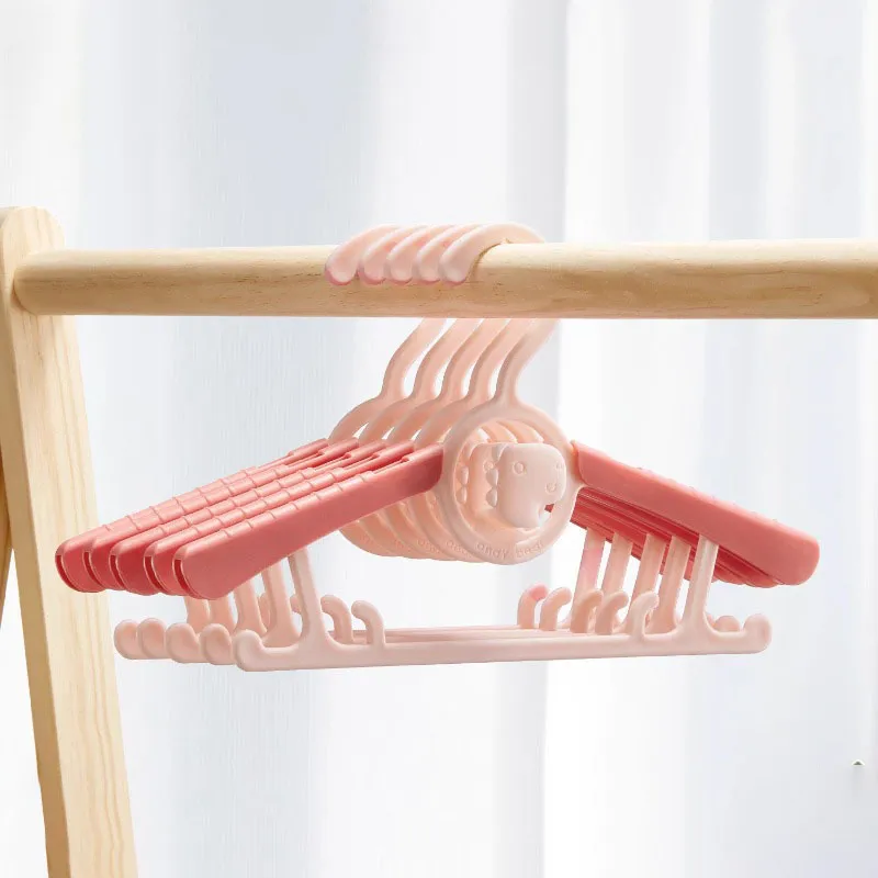 Fashion Adjustable Plastic Baby Hanger 5pcs/Set with Polypropylene Material