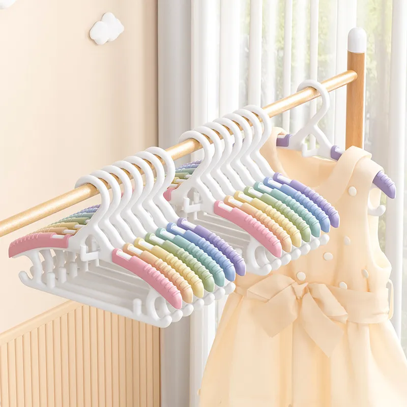 Rainbow Stretch Plastic Baby Hangers 7pcs/Set Modern Minimalist