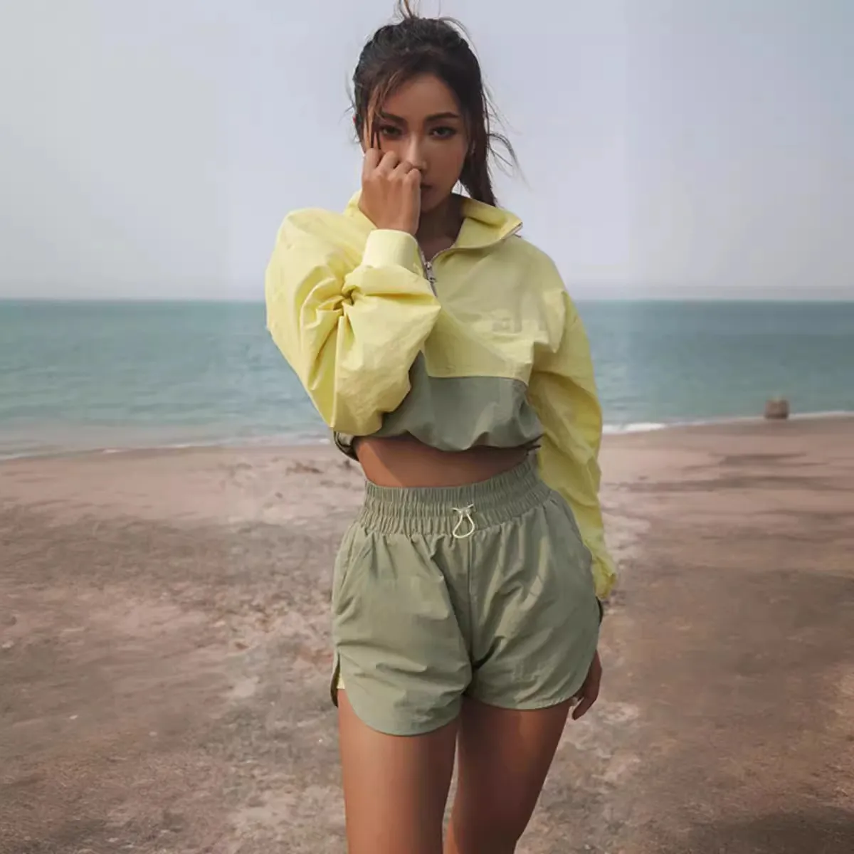Women Fashion Casual Summer Color Block High Neck Long-Sleeve Top Slim Fit Shorts Two-Piece Set