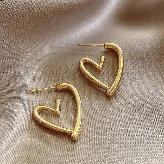 Women Fashion 316L Stainless Steel 18k Hollow Heart-Shaped Earrings