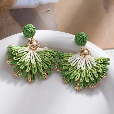 Women's Ethnic Boho Hand-Woven Raffia Multicolor Floral Earrings