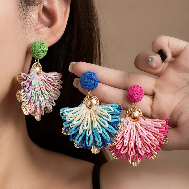Women's Ethnic Boho Hand-Woven Raffia Multicolor Floral Earrings