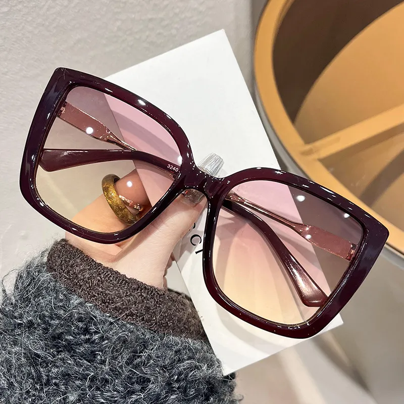 Women Fashion Casual Summer UV-Resistant Square Sunglasses