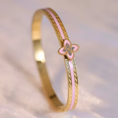 Women Fashion Electroplated Drip Glue Rhinestone Four-Leaf Clover Titanium Steel Bracelet