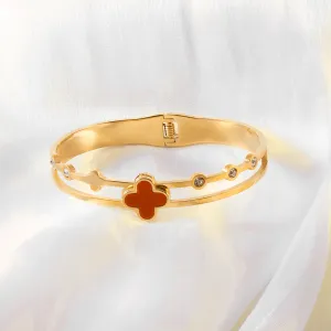 Women's Fashion Electroplated Gold Four-Leaf Clover Titanium Steel Bracelet