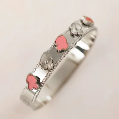 Women's Simple Four-Leaf Clover Electroplated Titanium Steel Bracelet