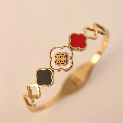 Women Fashion Electroplated Four-Leaf Clover Non-Fading Stainless Steel Bracelet
