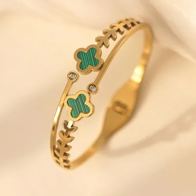 Women Fashion Electroplated Four-Leaf Clover Non-Fading Stainless Steel Bracelet