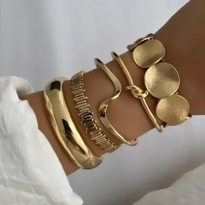 Women Fashion Exaggerated Irregular Leaf Glow Bracelet Set of 5