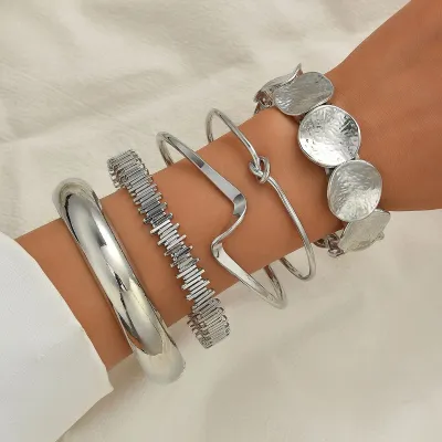Women Fashion Exaggerated Irregular Leaf Glow Bracelet Set of 5