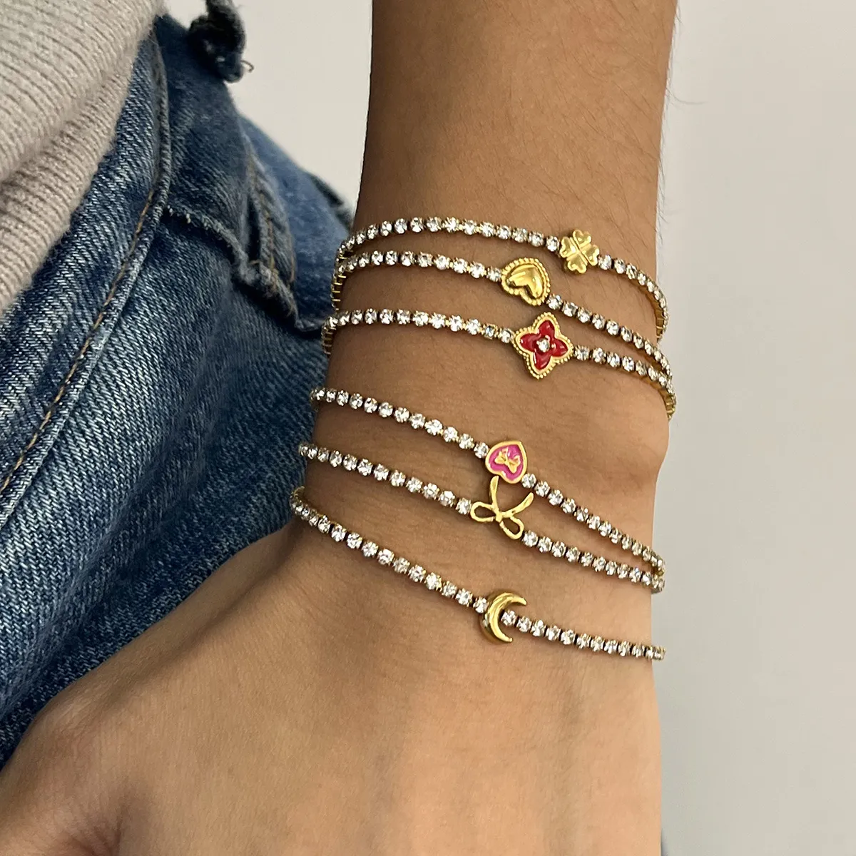 Women's Light Luxury Rhinestone Chain Bracelet Stainless Steel Floral Jewelry
