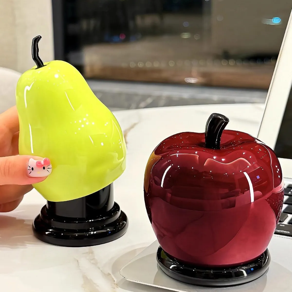 Creative Plastic Apple Pear Toothpick for Home Kitchen