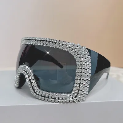 Women Fashion Punk Rhinestone Decoration Large Frame Square Sunglasses