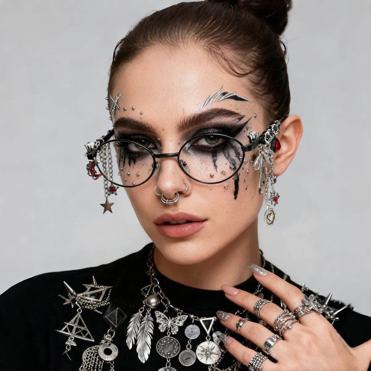 Women Fashion Gothic Star Butterfly Chain Pendant Small Frame Oblong Mirror Sunglasses