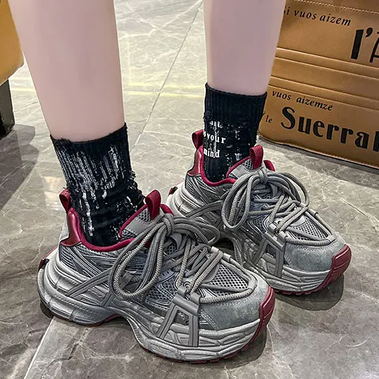 Women's Casual Solid Color Lace Up Chunky Platform Sneakers