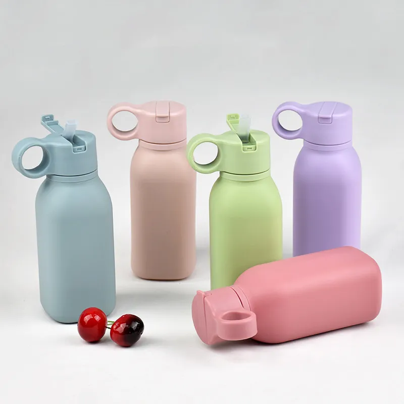 Foldable Silicone Sports Portable Water Bottle with Lid 450ml
