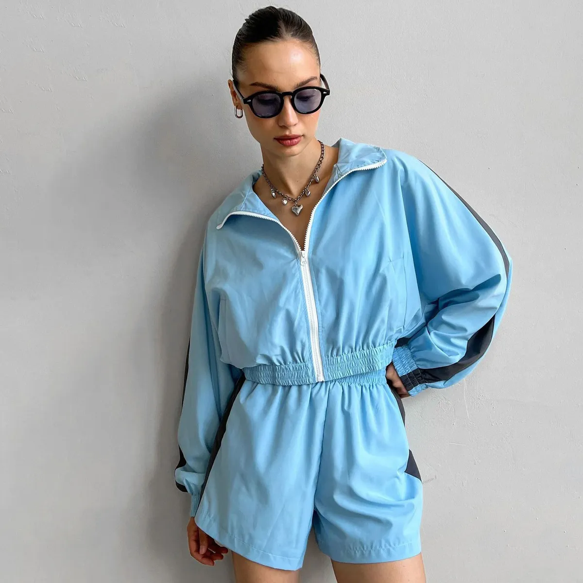 Women Fashion Casual Contrast Color Long Sleeve Zipper Cardigan Loose Shorts Two-Piece Set